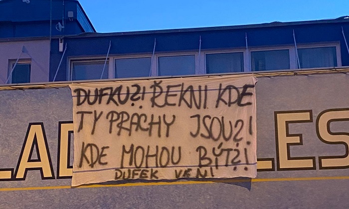 Vzkaz fanoušků Mladé Boleslavi