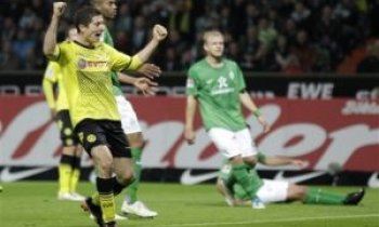 Dortmund vyhrál i o deseti v Brémách