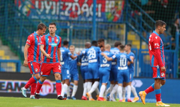 Efotbal Cz Ceska Liga Pardubice Slavi Prvni Ligovou Vyhru Plzen Zazila V Liberci Krutou Sprchu