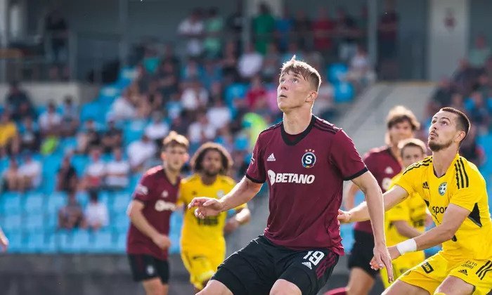 Tři taháky 6. kola F:NL. Souboje na čele i tak trochu jiné derby