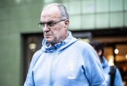 Šílenec Bielsa dostojí své přezdívce a na reprezentační střet Uruguaye nominuje amatéra