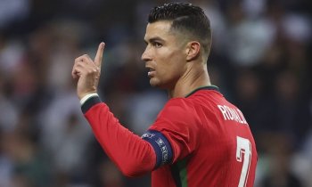 Kariéru jako Ronaldo už dost možná nikdo mít nebude, zní z české kabiny. Těším se na něj, je to můj vzor, říká Lingr