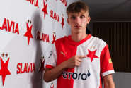 Cizina se nekoná, velký talent si pojistila smlouvou Slavia. Chci si jednou zahrát před vyprodaným Edenem, sní Kolísek