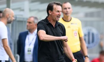 Straka po debaklu ordinoval Dynamu Priskeho kolečko. Hráče jsem nepeskoval, prozradil