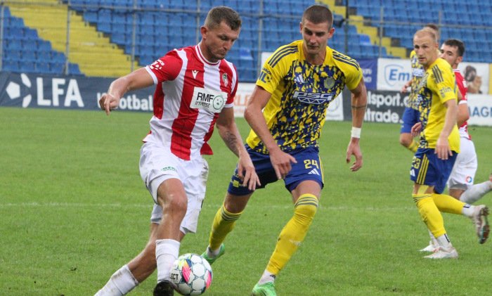 Žižkov si doma poradil s Táborskem, rezerva Slavie vyškolila B-tým Olomouce a dařilo se i Prostějovu