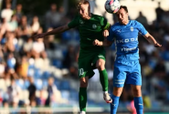 Mladá Boleslav v nastavení díky Ladrově parádě vybojovala v play off Konferenční ligy doma remízu