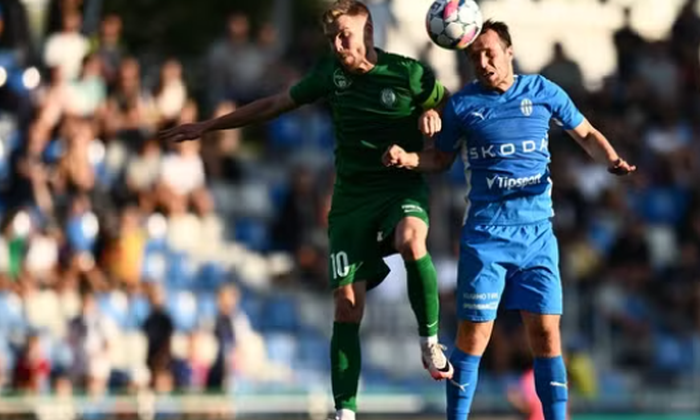 Mladá Boleslav v nastavení díky Ladrově parádě vybojovala v play off Konferenční ligy doma remízu