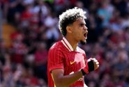 Nenasytný Salah dirigoval kolaps United, Liverpool po výhře 3:0 pokračuje v krasojízdě