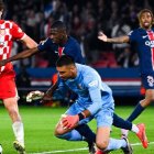 Slovan dostal v Lize mistrů nařezáno, Krejčí nastoupil v základní sestavě Girony. Ta smolně padla na půdě PSG